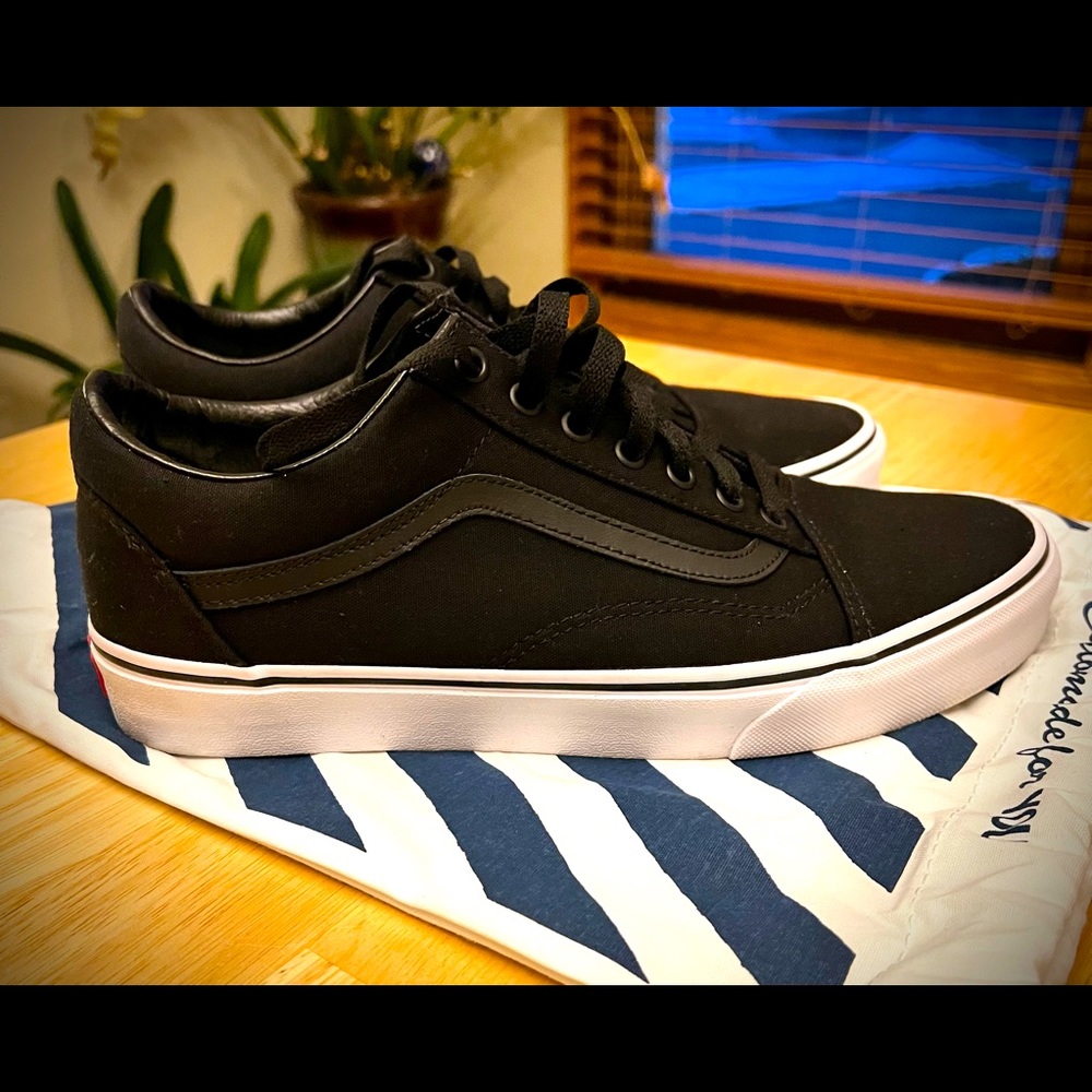 Vans Custom Old Skool - All Black Canvas - Size 11